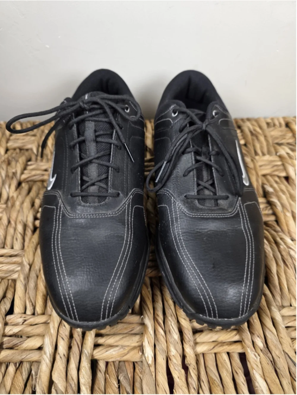 Nike Heritage Golf Shoes Mens 9W Wide Black Leather Soft Spikes 336041-001